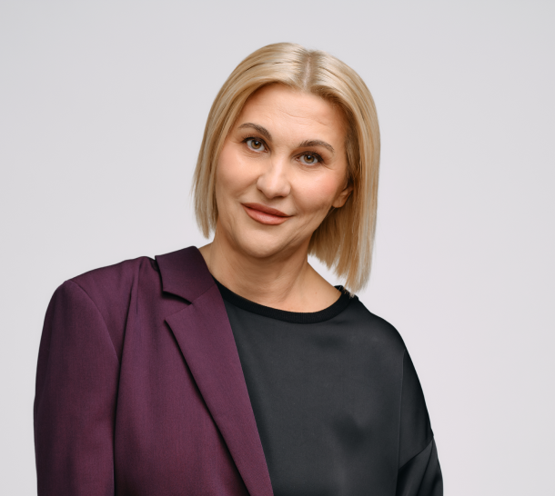 Зоя Казанжи